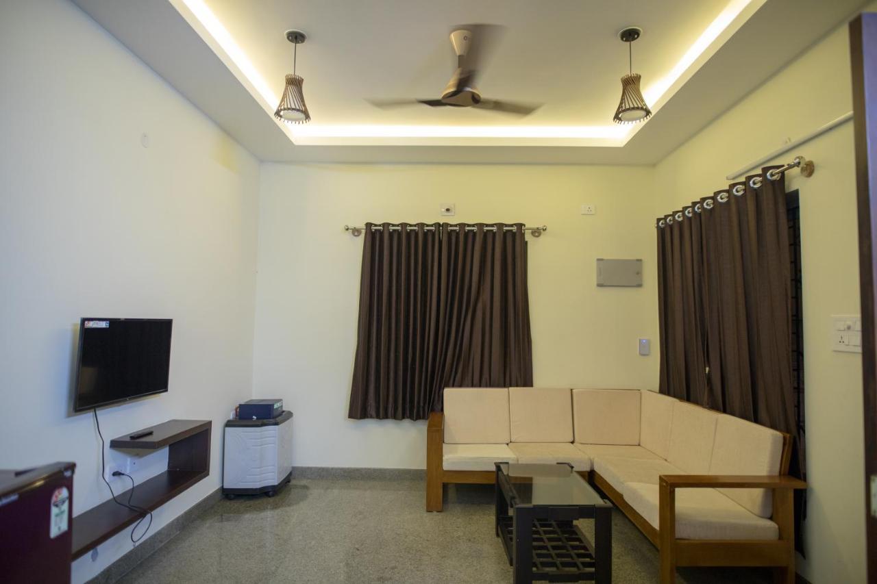 Aikya Apartment Mangalore Ngoại thất bức ảnh